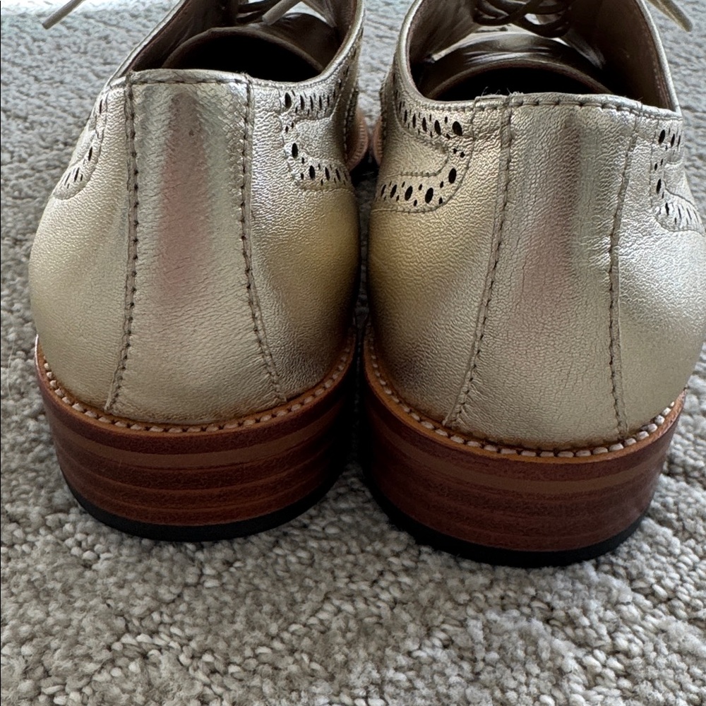 Banana Republic Metallic Leather Brogue Oxfords | Size 9 | Polished Neutral Flat - Picture 7 of 9